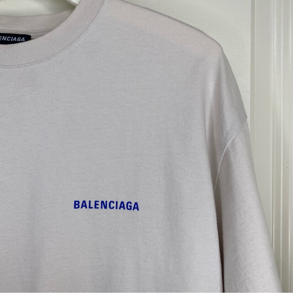 Authentic Balenciaga Back T Shirt Cream Size Medium - Picture 3 of 14